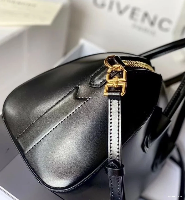 Givenchy 44895 Handle Bags Upgraded Top 0821